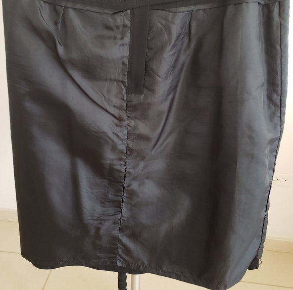 NWOT Harvé Bernard Black skirt - Picture 8 of 12